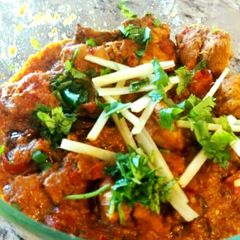 A picture of Chicken Tikka Masala.