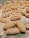 Gnocchi di patate, gnocchi alle ortiche, colorati