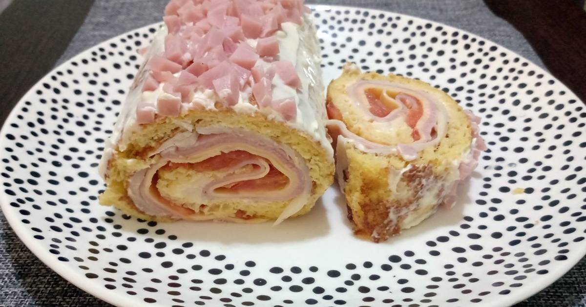 Pionono de jamón, queso, tomate y palmitos Receta de Marcelo Barba 🇦🇷 🌞- Cookpad