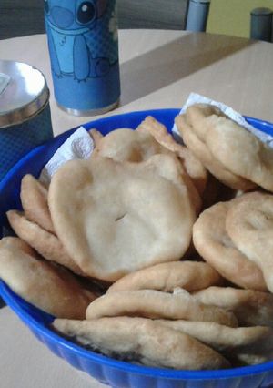 Una foto de Tortas fritas 😋