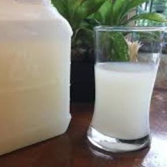 A picture of Palm wine.