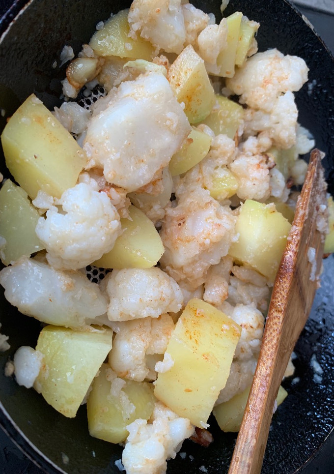 Una foto de Coliflor con pimentón