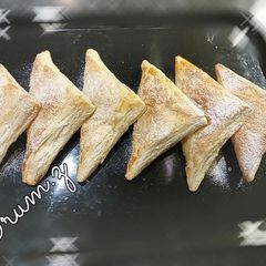 🍏🥐Apple Turnover🥐🍏 A picture of 🍏🥐Apple Turnover🥐🍏.