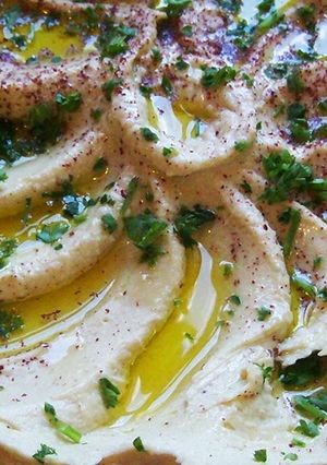 Una foto de Baba ganoush, mutabal o crema de berenjenas