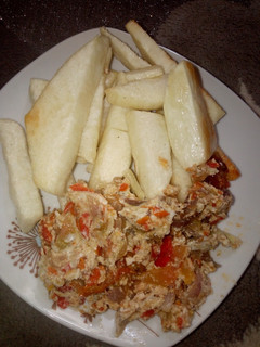 A picture of Fried yam wit egg source #amrah.