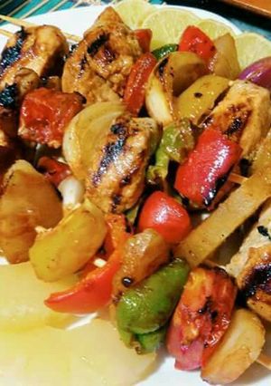 صورة لوصفة شيش طاووق بصوص الاناناس