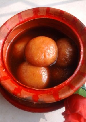 গুড়ের রসগোল্লা রেসিপির প্রধান ছবি