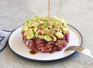 Foto principal de Tartar de atún rojo fresco y aguacate