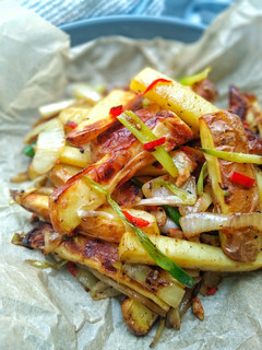 A picture of Salt & Pepper Chips (Chinese Takeaway Style).