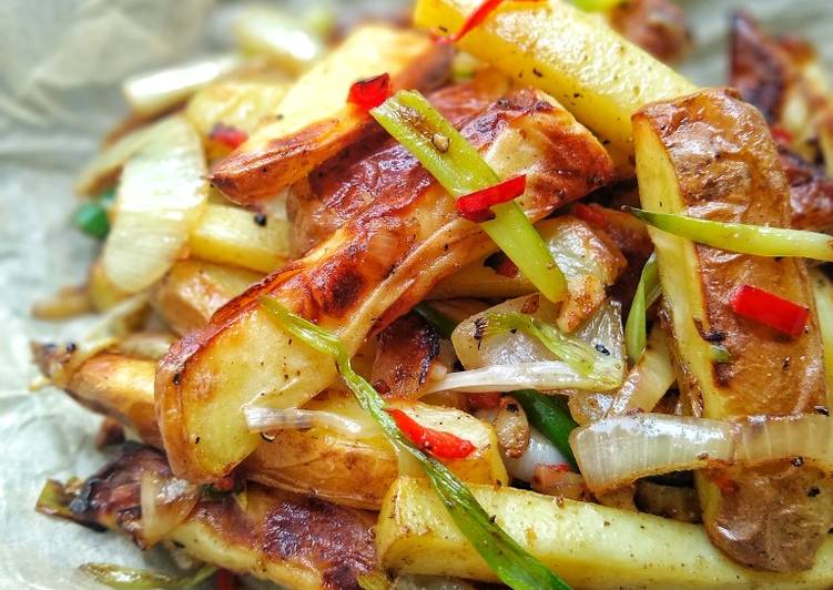 Steps to Prepare Award-winning Salt &amp; Pepper Chips (Chinese Takeaway Style)