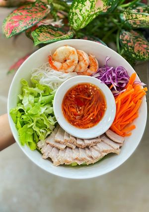 Hình của món Bún Trộn Tôm & Thịt Nạc Eat Clean.