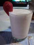 Licuado de banana y frutilla