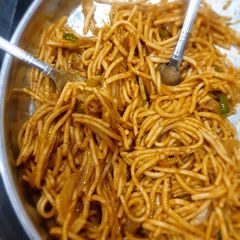 A picture of Chowmein.