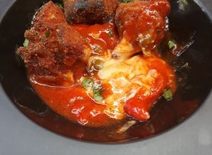 Una foto de Crujiente de mero con parmentier de rigamonti