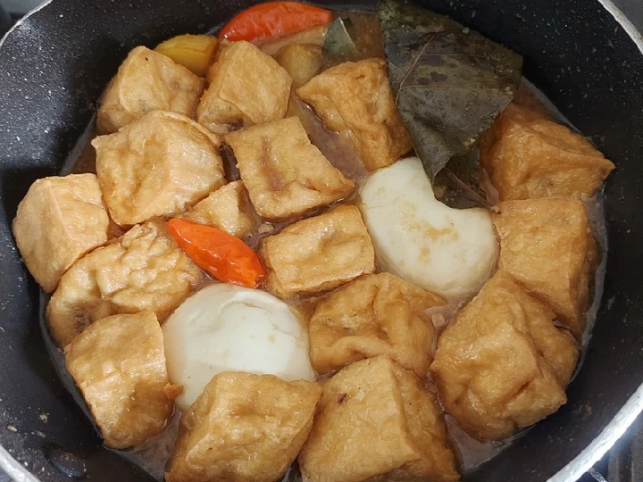 Cara Mudah Membikin Resep Semur Tahu Telur Kentang yang Lezat Anti Ribet, Lezat Sekali