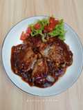 469. Beef Patty Blackpepper Sauce
