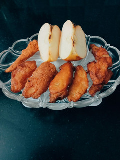 ஆப்பிள் பஜ்ஜி (Apple bajji recipe in tamil) செய்முறை முக்கிய புகைப்படம்