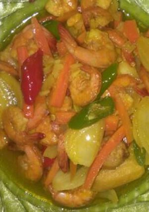 Foto resep Tumis udang bumbu kuning