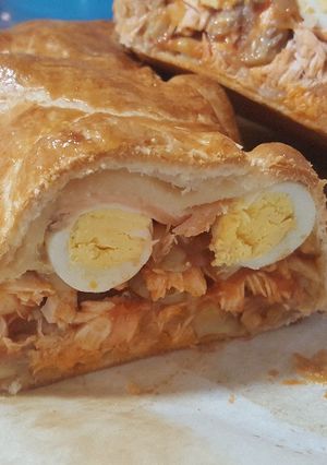 Una foto de Hojaldre relleno de salmón 🥙