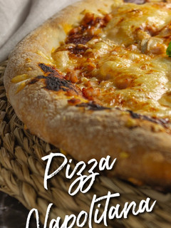 Una foto de Pizza napolitana