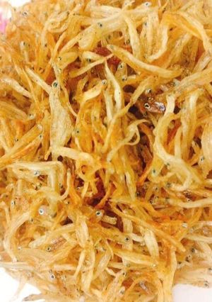 Hình của món Cá cơm mờn.