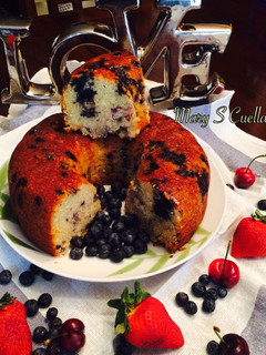 Una foto de Rosca de blueberries😋😋