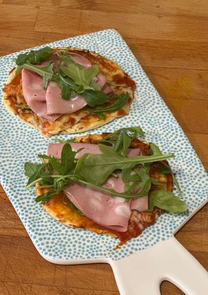 Una foto de Mini pizzas en 5 minutos