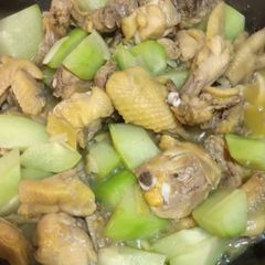 A picture of Stew Sayote con Chicken.