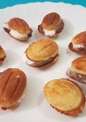 Gofri dió sütemény pudinggal töltve gluténmentesen recept fotója