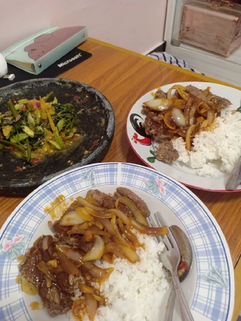 Cara Mudah Membuat Resep Bistik sapi saus mentega ala zheyenk Anti Ribet, Enak