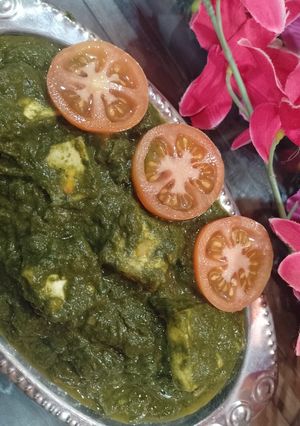 पालक पनीर (Palak Paneer Recipe in Hindi) रेसिपी मुख्य फोटो