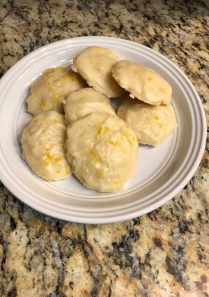 A picture of Jay's Lemon Ricotta Cookies.