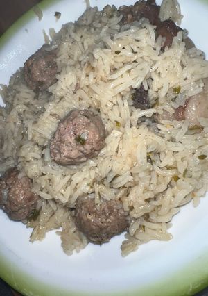 صورة لوصفة ارز بكريات اللحم مفروم