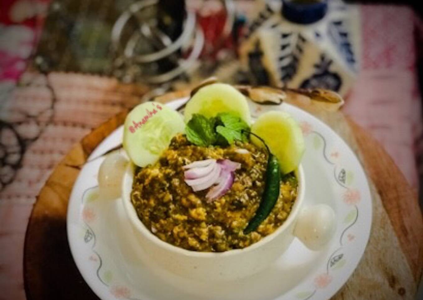 Tadka Dal (Kolkata famous street-food): Egg Dal Tadka