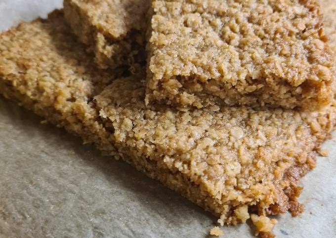 Golden syrup flapjack recipe main photo