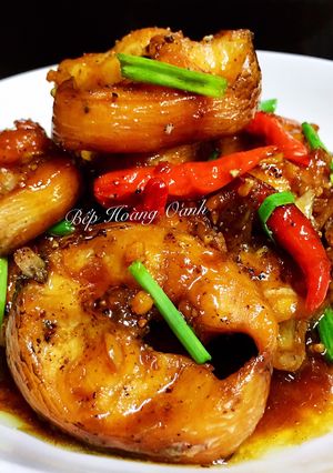 Hình của món Cá Lóc Kho Tiêu.