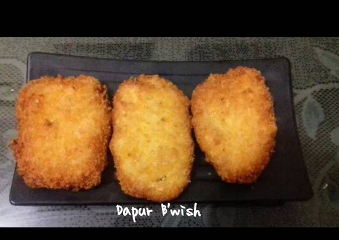 Standar Bagaimana cara bikin Pisang goreng keju krispi yang istimewa