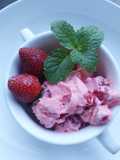 Es Krim Strawberry Creamy