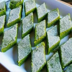 A picture of Green chana brafi.
