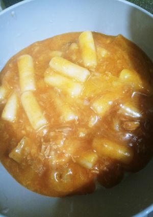 A picture of Chinese Tteok-Bokki Soup.