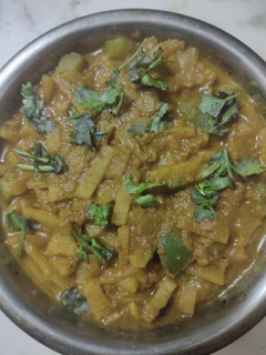 வாழைத்தண்டு பட்டர் மசாலா (Vaazhaithandu butter masala recipe in tamil) செய்முறை முக்கிய புகைப்படம்