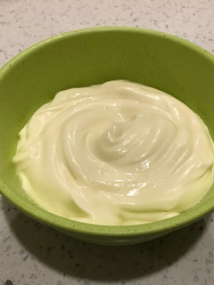 Una foto de Mayonesa casera, cómo prepararla y cómo arreglar una mayo cortada