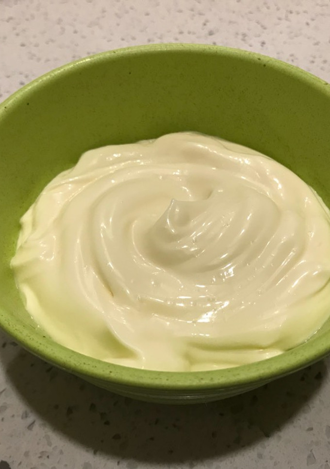 Una foto de Mayonesa casera, cómo prepararla y cómo arreglar una mayo cortada