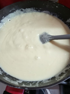 Una foto de Salsa 4 quesos