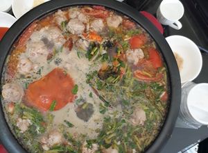 Hình của món Lẩu cua biển.