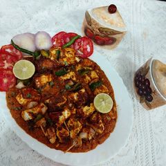 A picture of Paneer tikka masala.