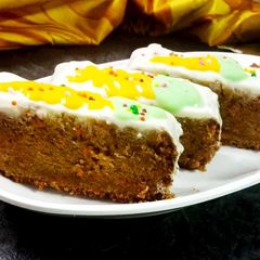 A picture of Cinnamon Carrot slices cake.