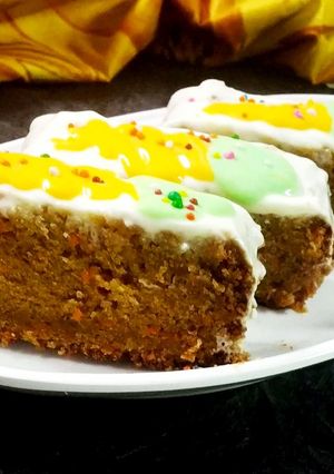 A picture of Cinnamon Carrot slices cake.