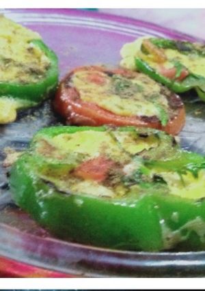 A picture of Stuff egg capsicum 🍽️.