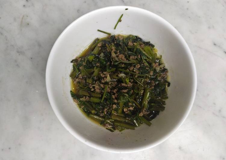 Resep Tumis kangkung sapi Anti Gagal